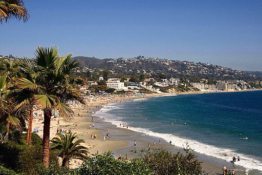 Pantai Laguna, California